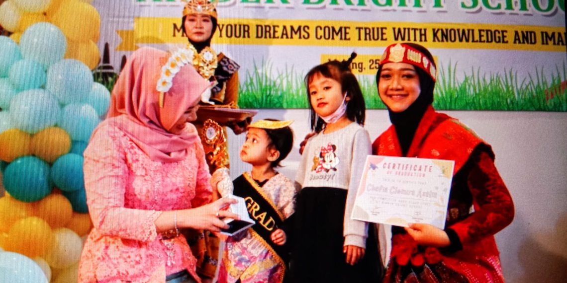 Kinder Bright Bentuk Siswa Muslim Berwawasan Global